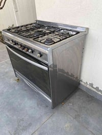 طباخ للبيع مصري 60 الف كله شغال بغداد الكرخ 07901713225