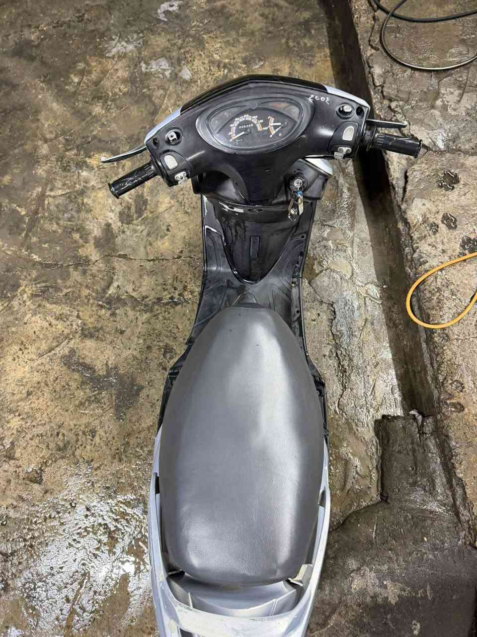 سلام عليكم دراجه ماكس 140 لبيع تدراجه تخبل ما بيه اي نقص
و دراجه ما متعوبه من الشغل لبيت فقط السعر 500 وبيه مجال   *********** عنوان بغداد حي الغامل
