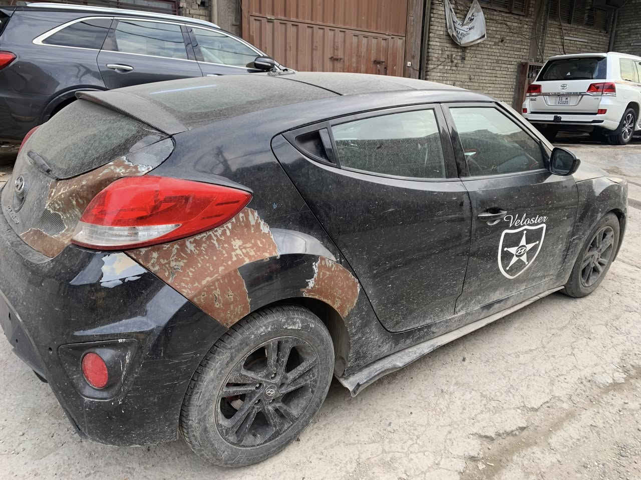 السلام وعليكم فيولستر موديل 12 وارد امريكي كير ومحرك بشرط دواخل يرادلهه تعمير بسيط كشنات جلد كير عادي 7 نمر سعر62 وبيهه مجال *********** السياره مكانهه بغداد البنوك
