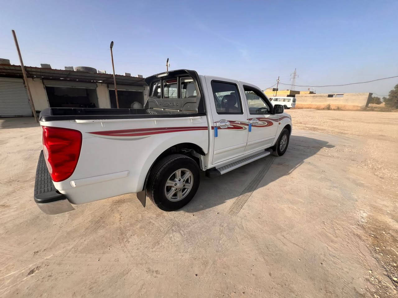 السلام عليكم كريت ويل 2018 مكفولة كفالة عامة رقم واسط جاهزة من كلشي تخم تاير صدر جديد. مكان واسط كوت اتصل 
. ***********.. . ***********
