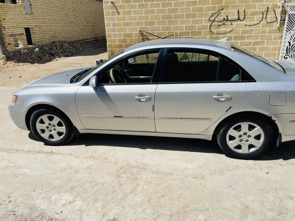 سوناتا وارد امريكي موديل ٢٠٠٩
مكينه 2400 

مكفوله كير + مكينه

صبغ فقط دعاميات اثر شخوط 

السياره ليبل واحد 

ولا قطّعه صبغ 

 ..تحويل مباشر..السياره بأسم عربي

السعر ١٢٠ ورقة بيه مجال حگ الجيه 

العنوان ابو غريب النصر والسلام 

***********
