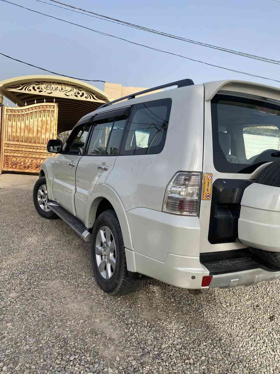 سلام عليكم
باجيرو ٢٠١٤ رقم أربيل 
فول حبتور واحد عل واحد 
مابيها نقص سيارة حلوة 
ماشية ١٨٢ 
ماناقصها شي 
#موجود اكثر من سونار سيارة مفحوصة 
بيها فقط بنيد مبدل بلادي وشوية من لجاملوغ 
سعر لسيارة ١٦٥ وبيها مجال 
مكان سيارة ديالى لمنصوردية دلي عباس سراجق 
***********
