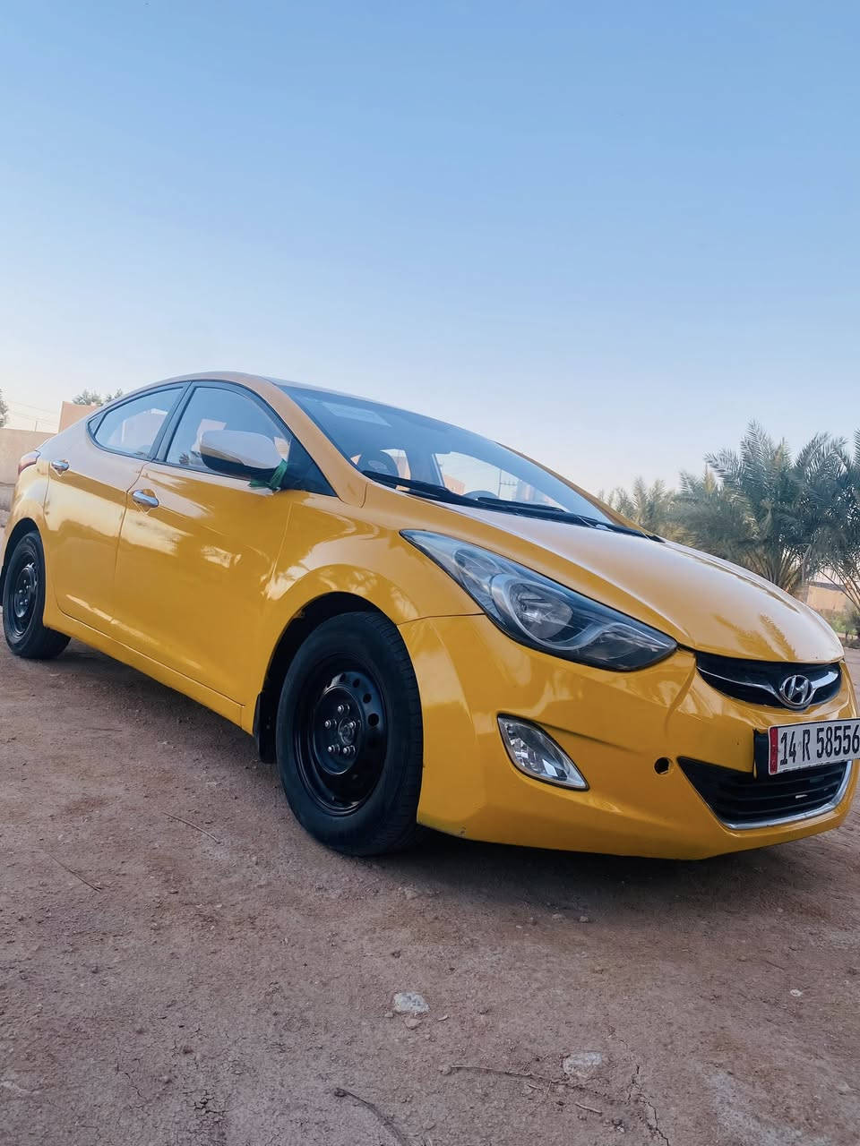 النترا 2013    مصفره هيئة وغرامات باسمي سنويه جديده  حادث طرف البنيد بي معجون والدوس معجون وهلال الجاملغ الخلفي معجون والباقي كفاله السياره
المكينه 1600 مفتوحه شرط لاتنقص ولا تبخر
السعر 97 
***********
