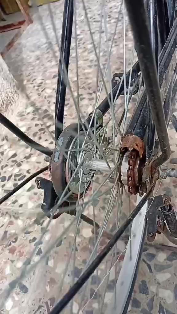 باسكل للبيع موديل 15 حجم 26 شركه كلوفي غراضه كامله باسكل شوفت عينك سعر 80 وبي مجال شراي بيك خير ودلل مكاني كربلاء حي العسكري مال عابد قرب حديقه النور


**إذا كنت صاحب هذا الإعلان وتريد حذفه لأي سبب، رجاءا أرسل رسالة إلى الدعم الفني**