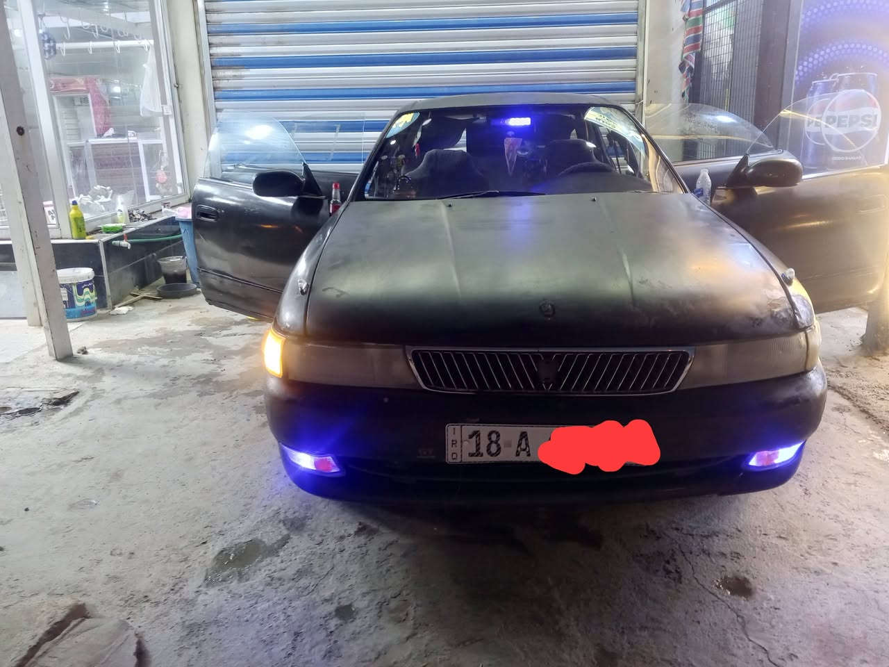 سلام عليكم سياره شيزر للبيع رقم انكليزي كير جديد تخم ويل جديد تايرات جديد المحرك خير  من الله المكان نجف عباسيه السعر 40 ابيه مجال قليل الستفسار ***********
