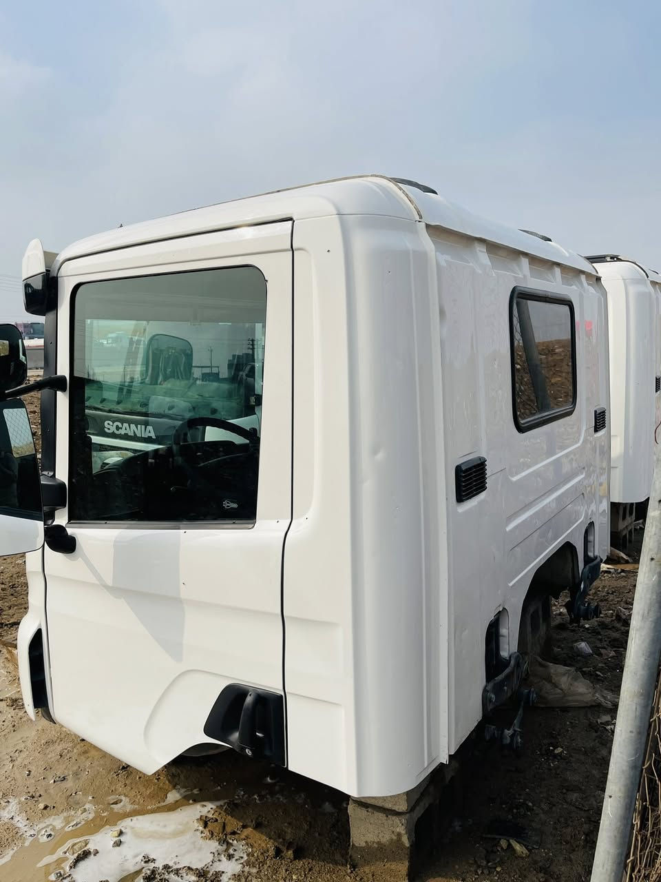 قمارة سكانيا موديل 2013 اوربية  بغداد جرف النداف للاتصال ***********
