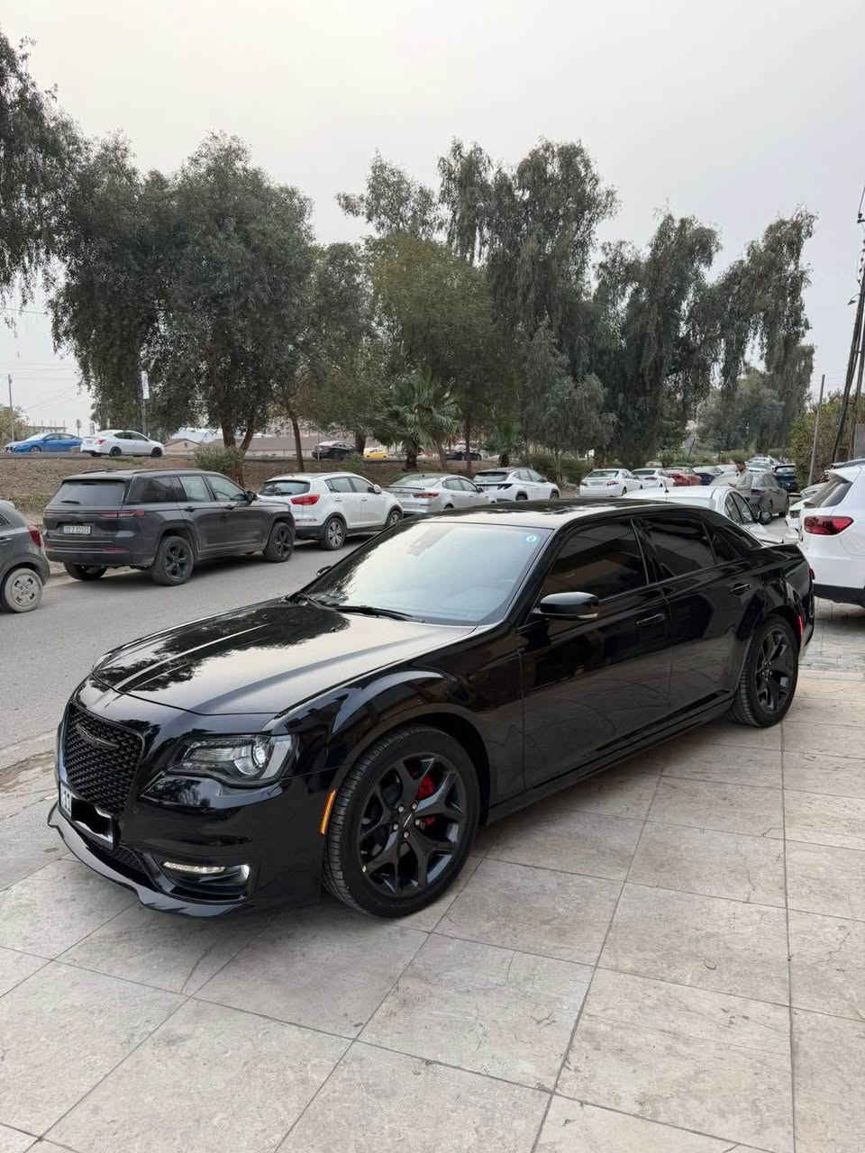 اوباما 2023 خليجي 

C300
 فول مواصفات S خليجي وكالة هارلم 
ماشيه 20 الف كفاله عامه من كلشي
رقم بغداد الجديد
المواصفات :. 
* پانوراما .  
* رادار مع مانع تصادم . 
* نقطة عمياء . 
* حساسات امامية . 
* مصابيح امامية زنون مع LED . 
* ويل قياس 20 أنج . 
* حساسات خلفية . 
* شاشه كبيرة مع نظام ملاحة نفكيشن GPS .
* سستم صوت الپاين مع سماعات بريميوم .
* ⁠دمام صوت 
* داخل جلد  .  
* مقاعد أمامية كهربائية عدد 2 . 
* ذاكرة لحفظ وضعيات الجلوس (ميموري) . 
* مقاعد أمامية تبريد وتدفئة . 
* مقاعد خلفية تدفئة . 
* تشغيل عن بعد . 
* ستيرن كهربائي . 
* تدفئة ستيرن . 
* محدد سرعة . 
* تلفون بلوتوث . 
* كاميرا خلفية .
* مرايا متحسسة للاضاءة العالية 
* كير شفتر بالستيرن
* دخول ذكي (بصمة) 
*رادارات حساسات 
كاعيات بلجيس وجميع اغراض الوكالة 
السياره وكاله هارلم كفاله عامه من زلغ 
مكان السياره بغداد
السعر 38000$
للاستفسار 
*********** بغداد, العراق
