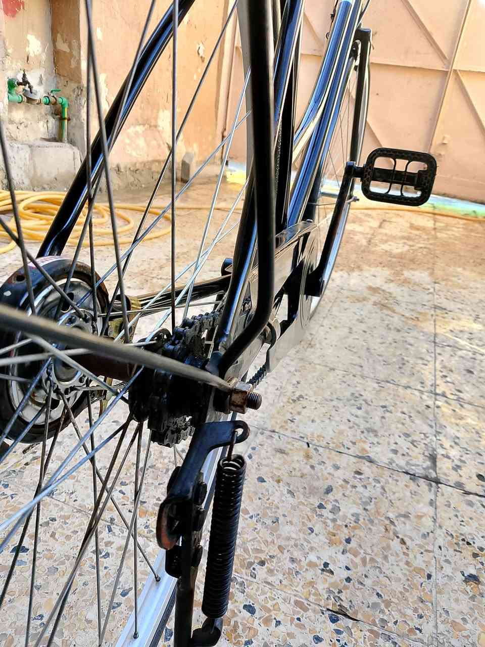 للبيع حجم 27 لون اسود سعر. 80 الف وبي مجال موديل 2022 بيسكل نضيف


**إذا كنت صاحب هذا الإعلان وتريد حذفه لأي سبب، رجاءا أرسل رسالة إلى الدعم الفني**