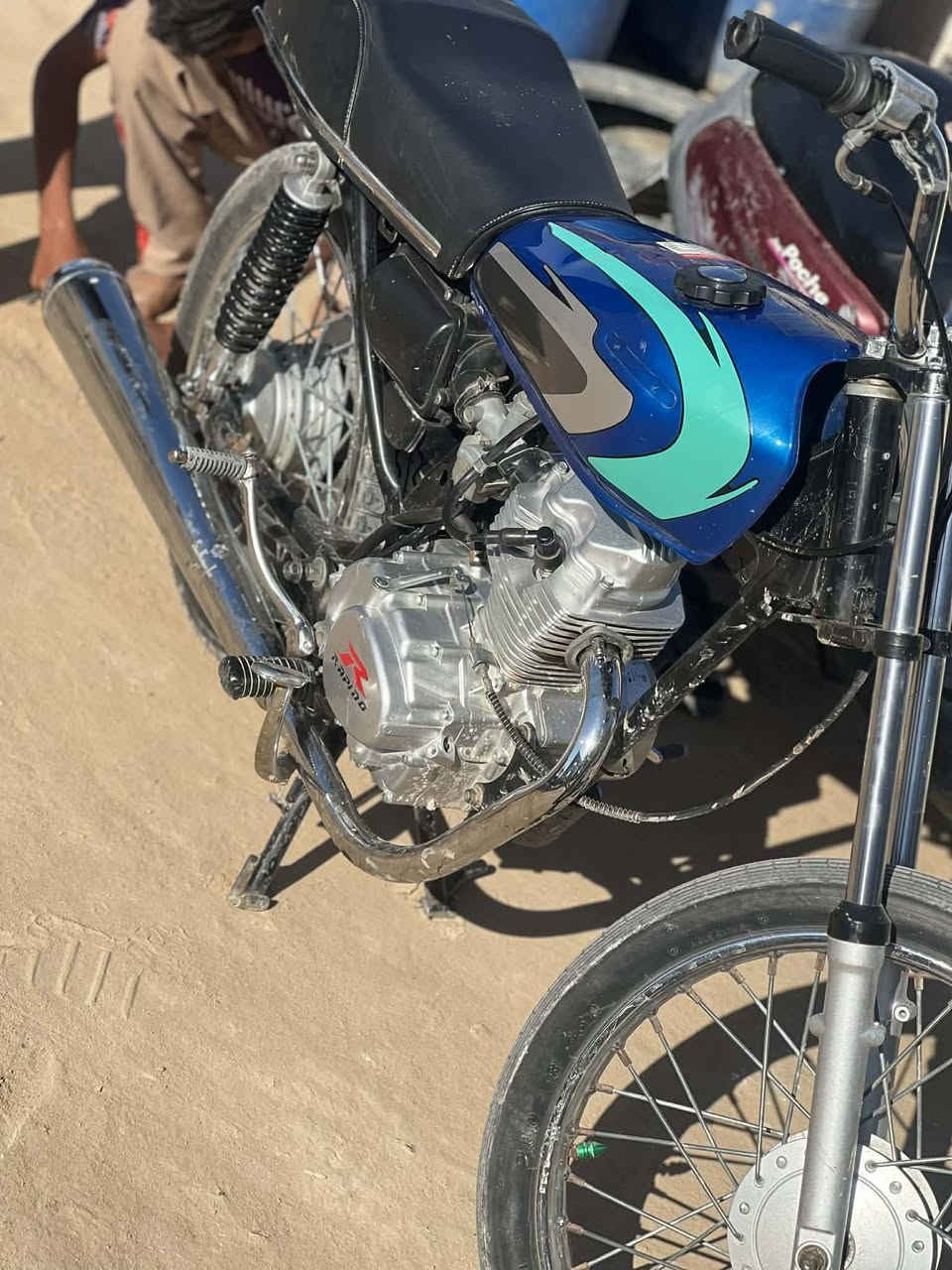 رابيدو حربي واحد ع واحد 26تعمير للبيع وين ليدور فصله وينه ليدور شلعه كله موجود حجي سعر550وبيه مجال الشراي اذا ماتشتري لا تكسر بحلال ناس متواجد.فيس وهاذ رقمي اليحب يتصل*********** مكان كربلاء عمود 1162طريق كربلاء نجف #الكل
