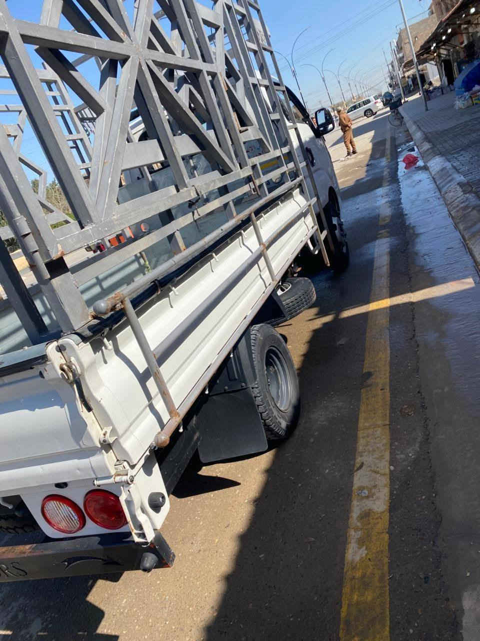 السلام عليكم لبيع كيا حمل فحل مكفول كير محرك صدر تبريد تخم تاير  شاصي كله جديد سياره مكفوله بس صارت بيها دخه باب سايق غير هاي مابيها كله عل وضع شركه اتصال *********** مكان سياره تكريت القادسيه
