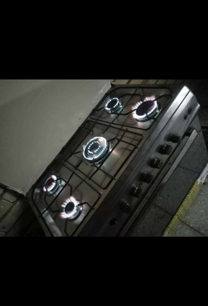 طباخ 5 عيون كله شغال والفرن فوك وجوه شغال ونظيف للبيع مكان الشعب


**إذا كنت صاحب هذا الإعلان وتريد حذفه لأي سبب، رجاءا أرسل رسالة إلى الدعم الفني**