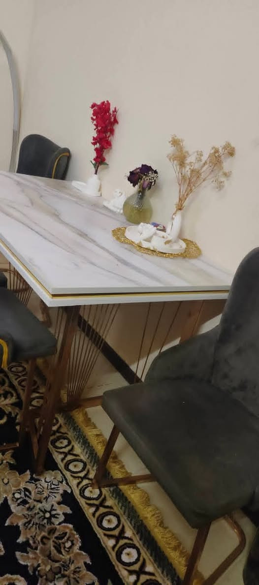 ميز طعام كولش نضيف ٦كراسي سعره ٢٠٠ قفل


**إذا كنت صاحب هذا الإعلان وتريد حذفه لأي سبب، رجاءا أرسل رسالة إلى الدعم الفني**