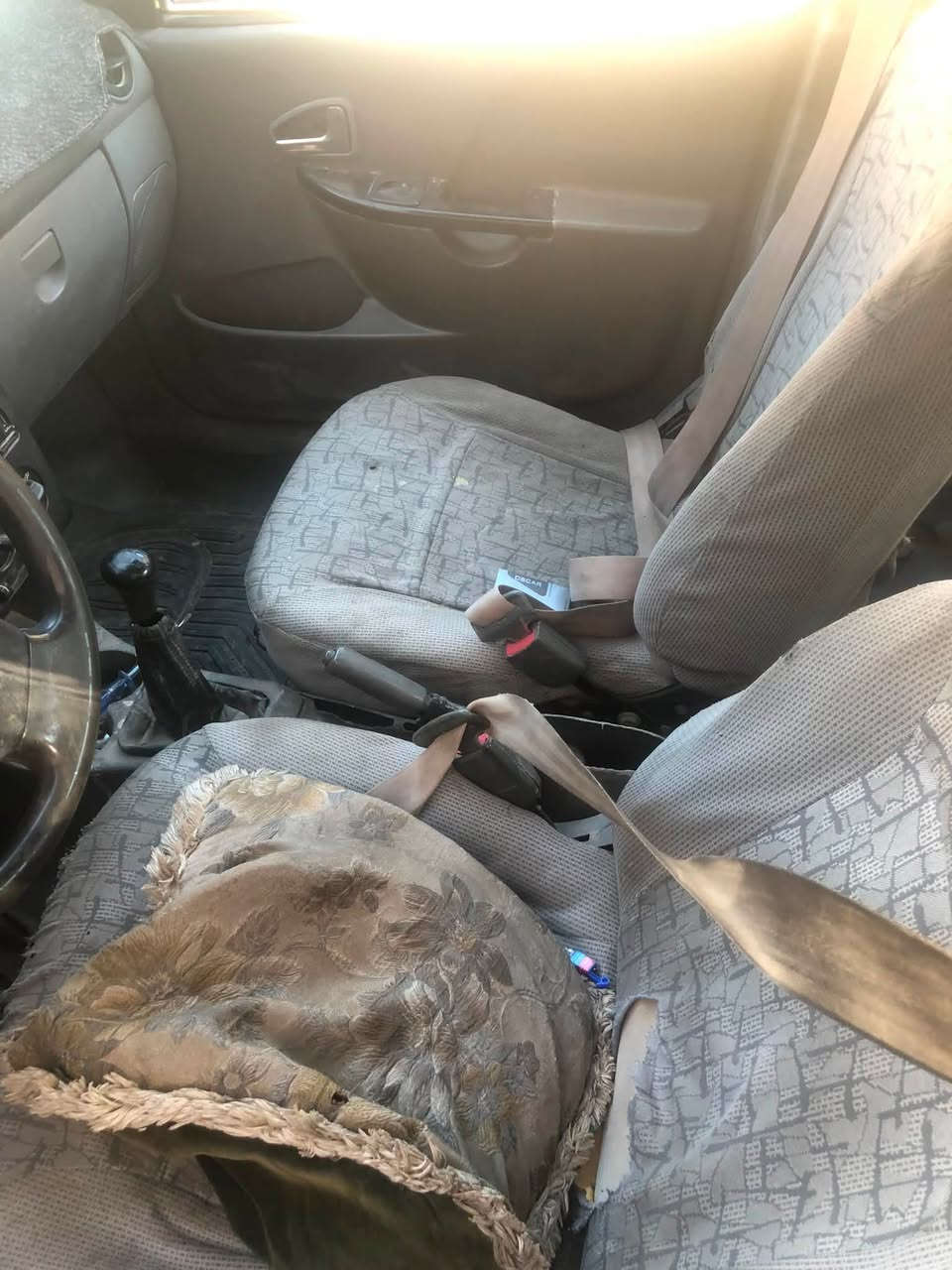 السلام عليكم 
سايبا موديل ١٢ رقم بغداد انكليزي الجديد 
باسمي 
ابيع عقد مروري شرط التحويل التحويل 
السعر ١٦ قفلها 
بغداد الامين 
*********** واتساب
