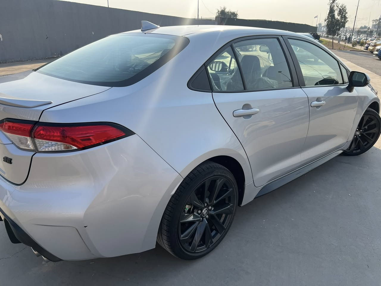 السلام عليكم كورلا ٢٠٢٣ وارد امريكي حادث جاملغ بنيد اصلي مبدلوجاملغ نفسيته مصلح مواصفات SAبصمه سياره شاشه كبيره ويل ١٨ داخل لونين احمر وأسود سايد بريك بصمه كامره رادرات سياره نضيفه بمعنى الكلمه ماشيه ٣٨ السعر ١٤٠الاستفسار الاتصال على هاذا الرقم***********
