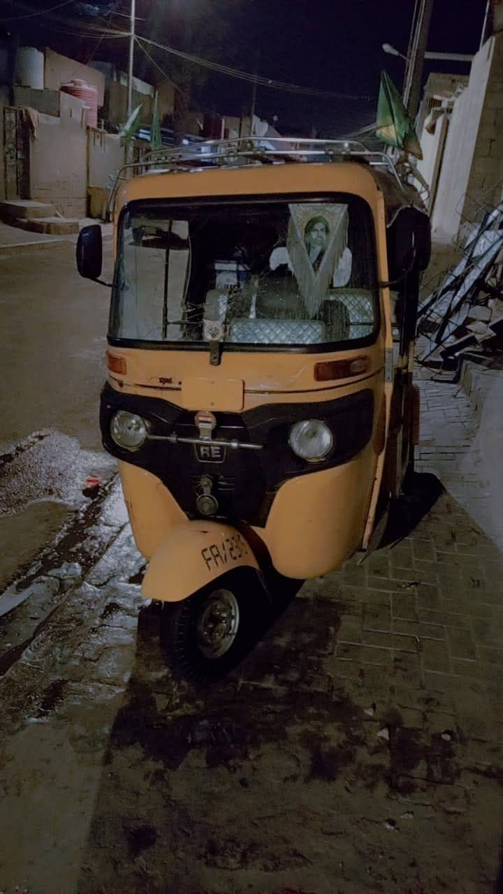 السلام عليكم تكتك 20 شهر الثاني التكتك بها لغد وصفحه وقياس السعر 3800 وبيها مجال رقم انجليزي***********
