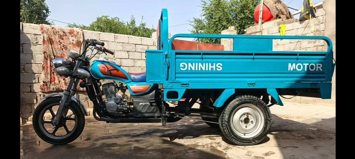 السلام ستوته موديل 23 محرك 25 السعر 2400 رقمي ***********
بيه واتساب
