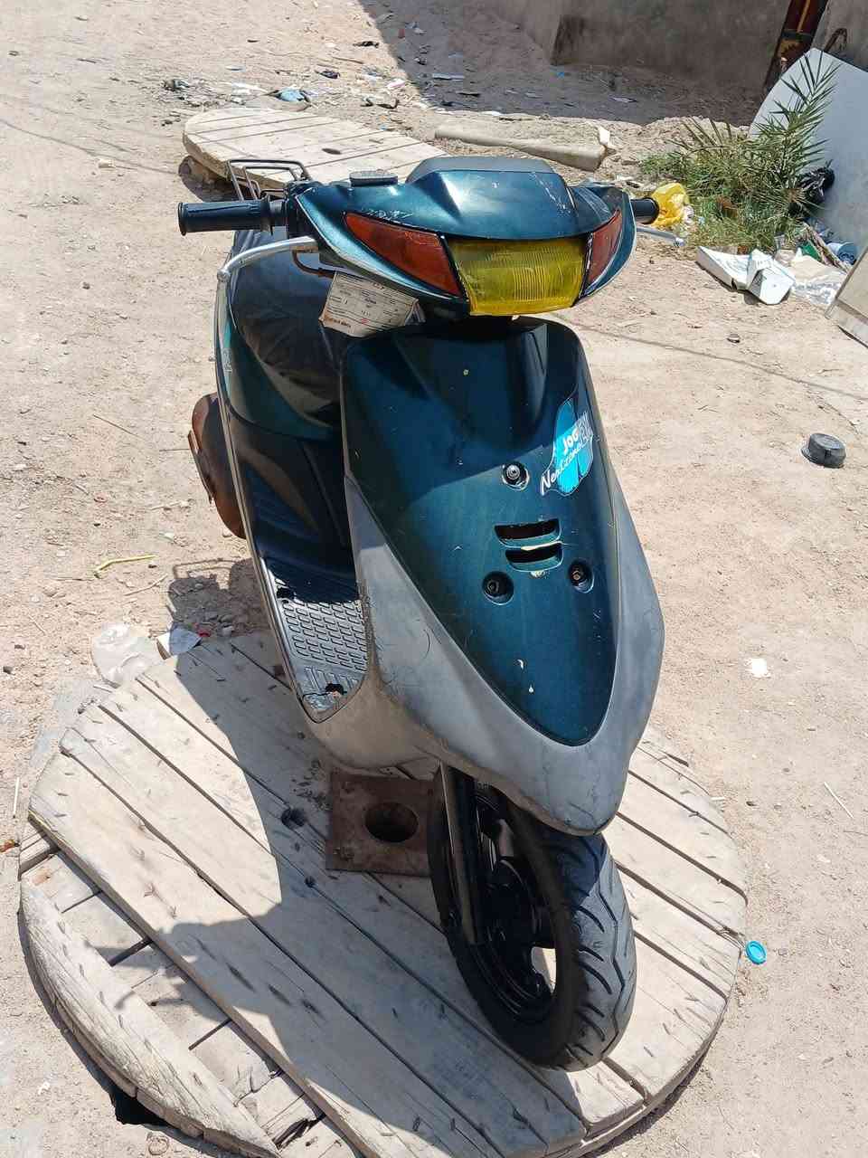 سلام عليكم دراجه ٦٠ للبيع كهربائيات كله شغاله مكينه خير من الله شلعه ومعدل دراجه حلوه وخدميه سعر250مكاني بصره جزيره    رقم هـ***********
