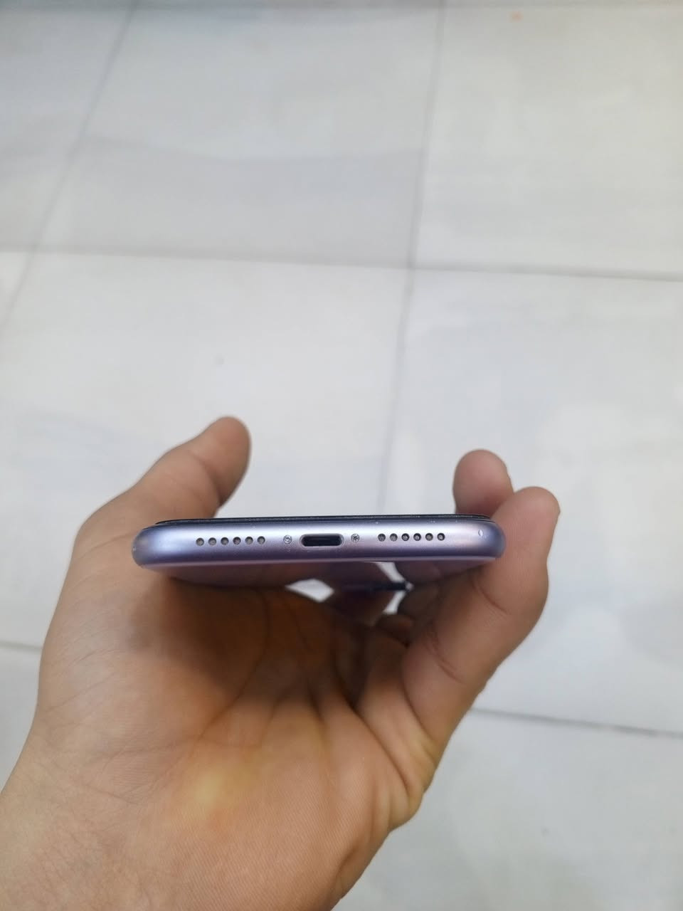 ايفون 11
ذاكرة 128
بطارية 70
كفاله عامه 
ملحقاته شاحنه 
السعر 250 و بي مجال

***********
