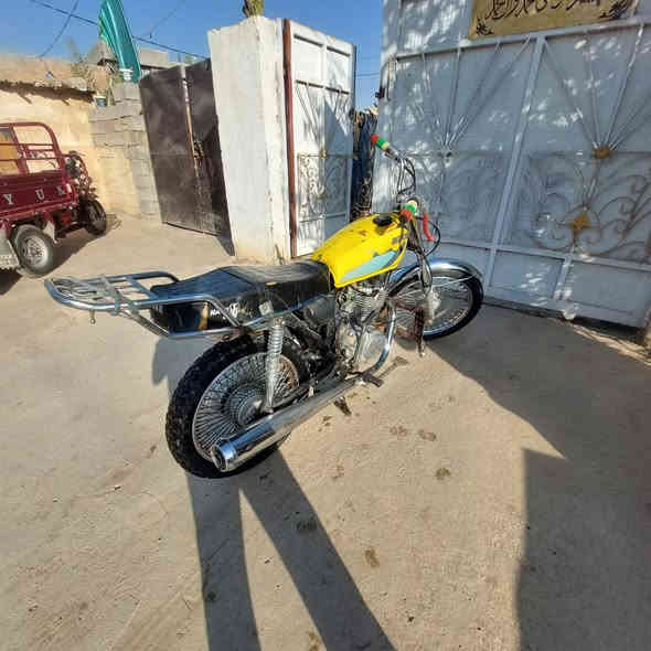 سلام عليكم دراجه نامه سيجي موديل 2017 كامله ام مكملة على كل عيب السعر 250 وبي مجال شوية اتصال على رقم *********** ماكن ديالى الخالص
