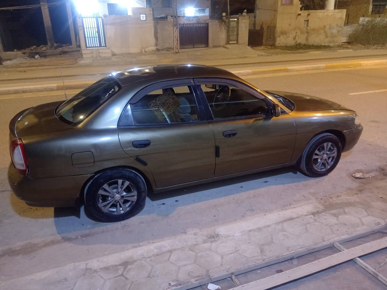 سلام عليكم سياره دايونوابر سياره جهازه حلوه ماعدا مكينه بيهه بخار موديل ٩٧رقمه بابل سعر، ٣٠رقمي ***********
