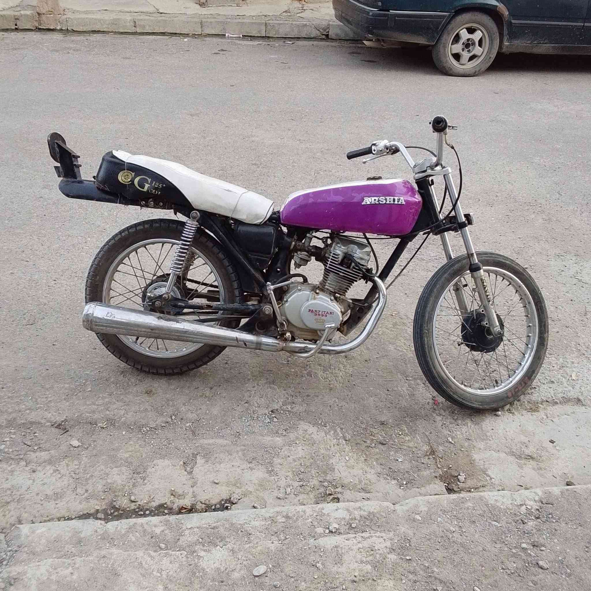 سلام عليكم بارت مال روحه وجيه مكينه خرسه بس يرادلو كشن وغسله مضبوطه السعر 200 ///***********
