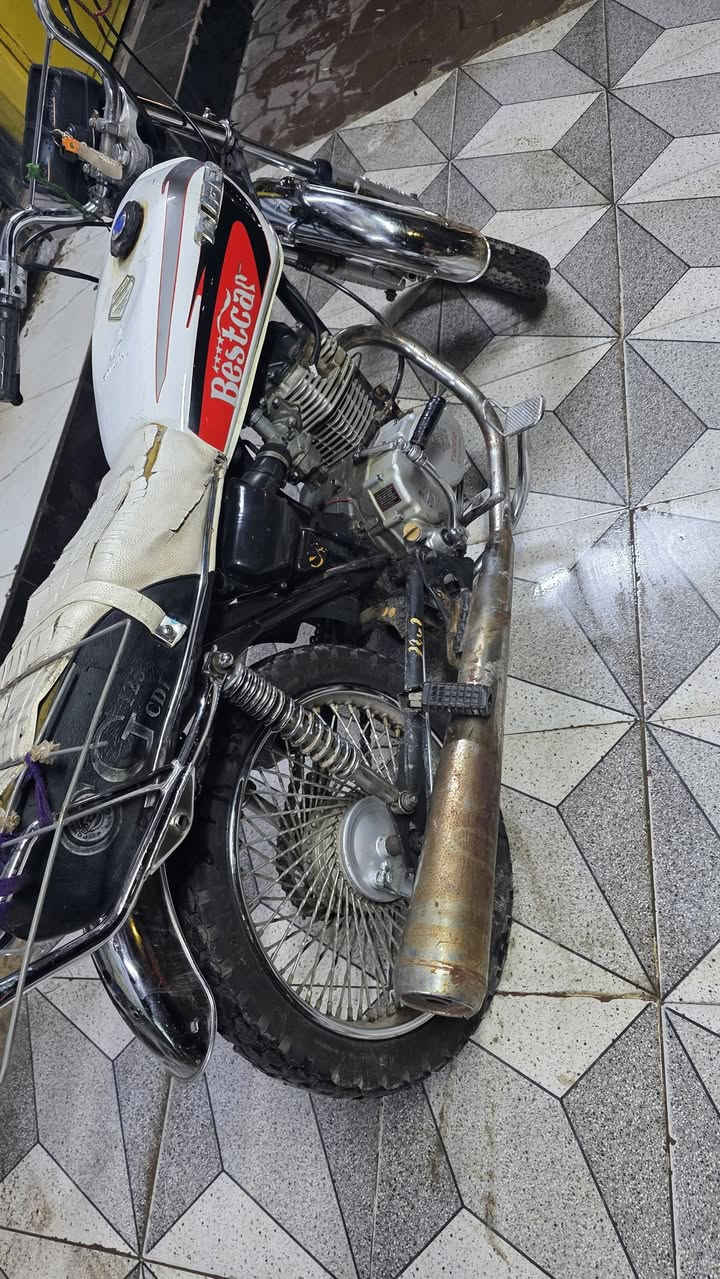 البيع مديل ٢٠٢١ 
سعر ٤٠٠بيه مجال  
***********
