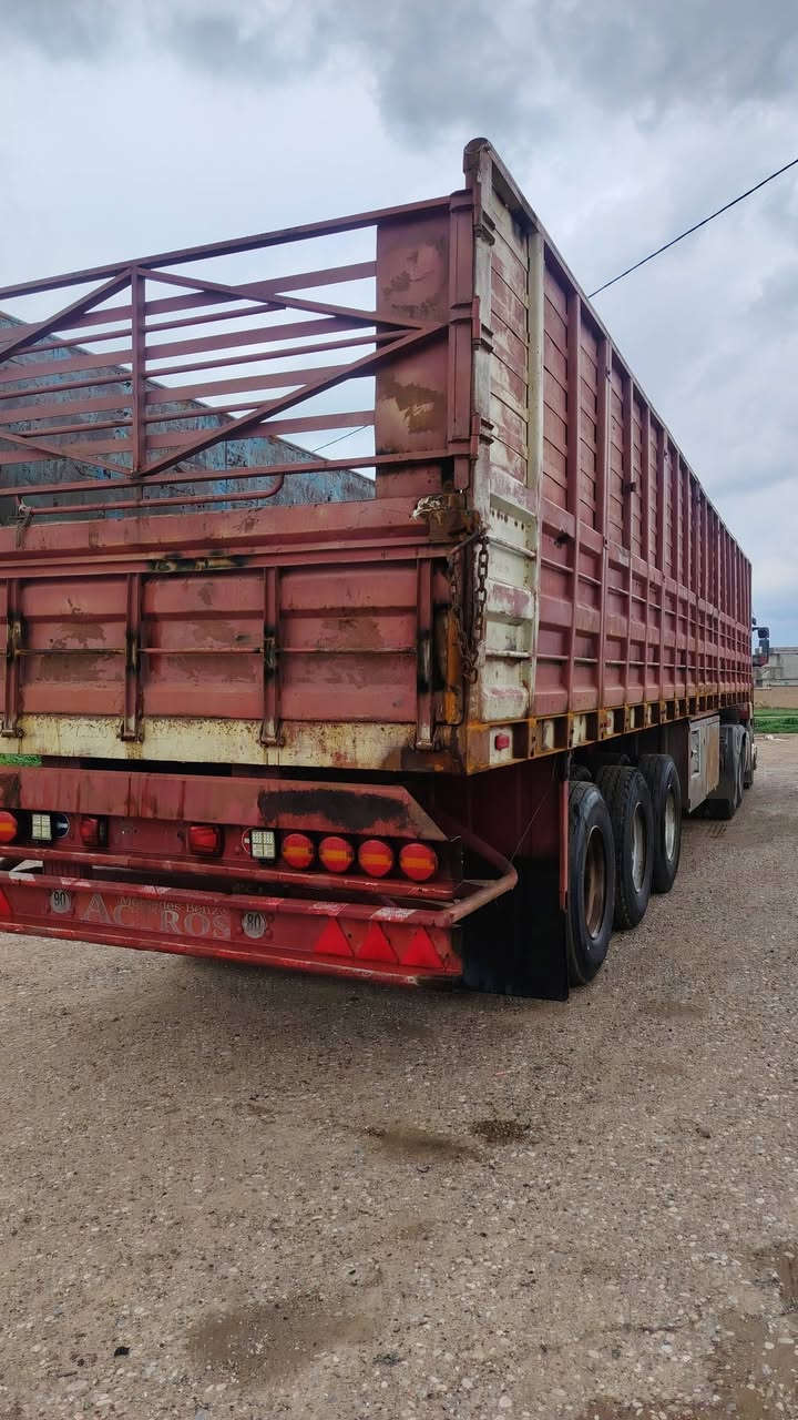 السلام عليكم ورحمة الله وبركاته
للبيع عربانه شاصي محلي 16
3دناكير صيني لعاب  مرابع
مجموعتها معمره كامل اكريز
الطول 12متر ونص كامل لشقل
الارتفاع 185 بريك كهرب كلا شقال صنديك مطبخ تانكي ماي ثلاجه كبيره كامل مكمل اخوكم ابوثامر مكلف بنشر للاستفسار الاتصال والعنوان موصل 👁️
*********** ☎️ السعر 130
*********** ☎️ وبي مجال
