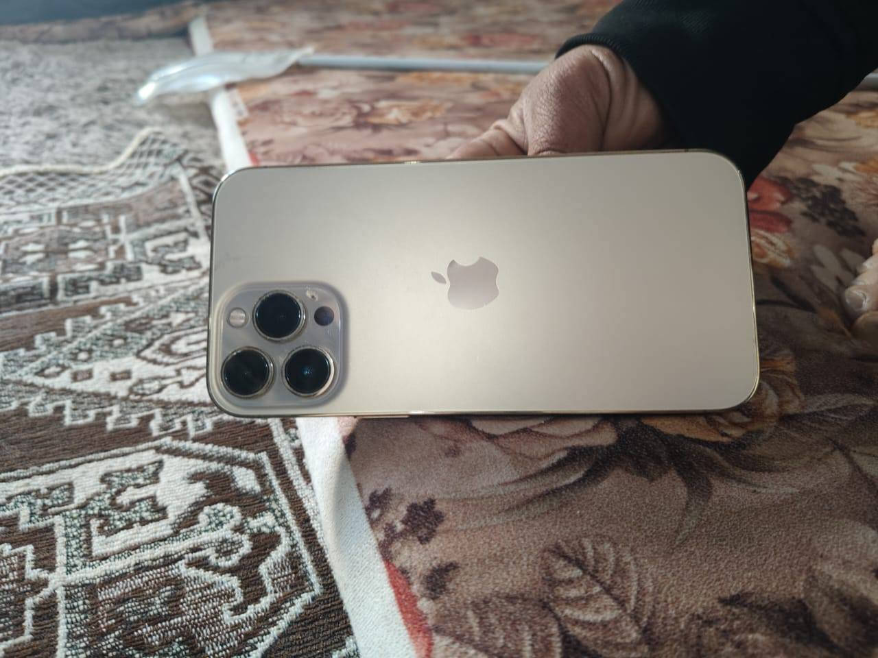 ايفون 13برو ماكس  📱
ذاكرة 256
بطارية 86  🔋
لون مميز ذهبي🏅
الكارتون مالة موجود
جهاز وتر بروف 
ما مفتوح ولا واصل مصلح شرط حاسبة 
السعر 725 بي مجال قليل حگ الجية 
عنواني كركوك واحد حزيران 
متواجد ماسنجر و واتساب 
***********
