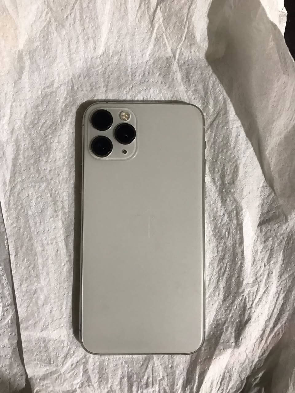 السلام عليكم
آيفون11برو

تك سيم ذاكره 256 

بطاريه83

الجهاز شرط مامفتوح تاخذ وجيك حاسبه 

اتصل او واتس ***********
