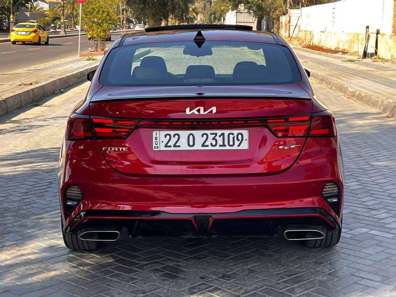 السلام عليكم فورتي Gt موديل 2024 محرك 1600 تيربوا الموصفات فول 1 ع 1 ماشيه 3000 الف بعده زيرو صبغ بيه بنيد فقط بدون دواخل صور الحادث بلمنشور سعر 165 وبيه مجال مكان سياره الكاظميه شارع اكد الاتصال ***********
