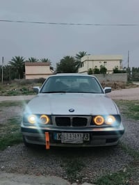 بي ام ٥٢٠ • موديل ٨٤ • رقم ديالى
