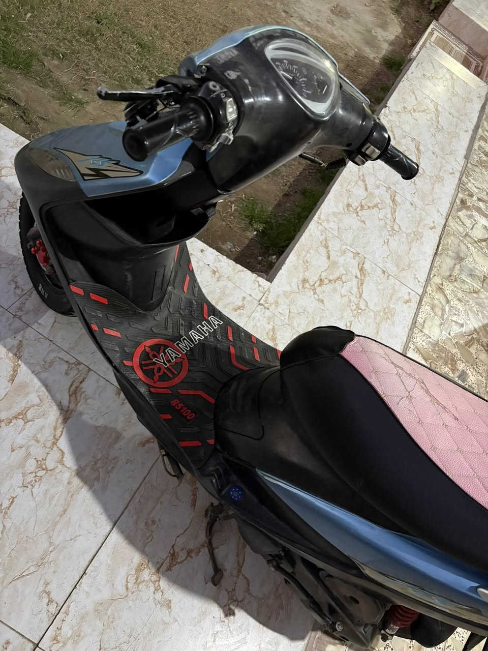 السلام عليكم دراجة ماكس عدلة للبيع شغالة نگرة مكفولة مامفتوحة كابريتة وكلچات جديدة الكهربائيات كلها شغالة السعر ٧٠٠ الف وبيها مجال بسيط حگ الجية 
كربلاء عون 
***********
