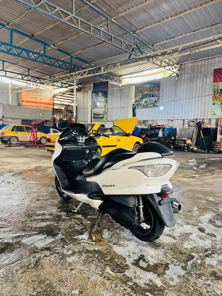 سلام عليكم 
دراجه نوع هوندا فورزه 0-9دراجه كفاله عامه
فول مواصفات دبلات نيكل يدات نيكل بك لايت كرستال تزويد 7-4كير فول الفول ممشى ٤٦ الف دراجه فقط بيه ملاحضه وحده الي هوا كسر بل بك لايك وباقي دراجه كفاله عامه السعر ١١ ونص وبيه مجال مكاني كربلاء رقم الهاتف *********** كربلاء
