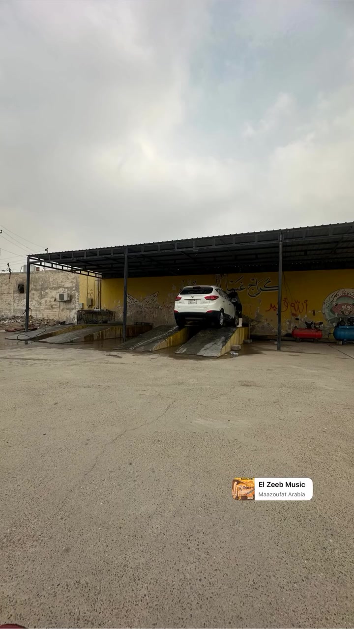 للبيع غسل سيارات بدون غراض بي خزانات عدد 3 فوك و2 جوا وضاغطه 200 بار وبلاجكتورات عدد 5
***********
السعر #مليون .250 وبي مجال
