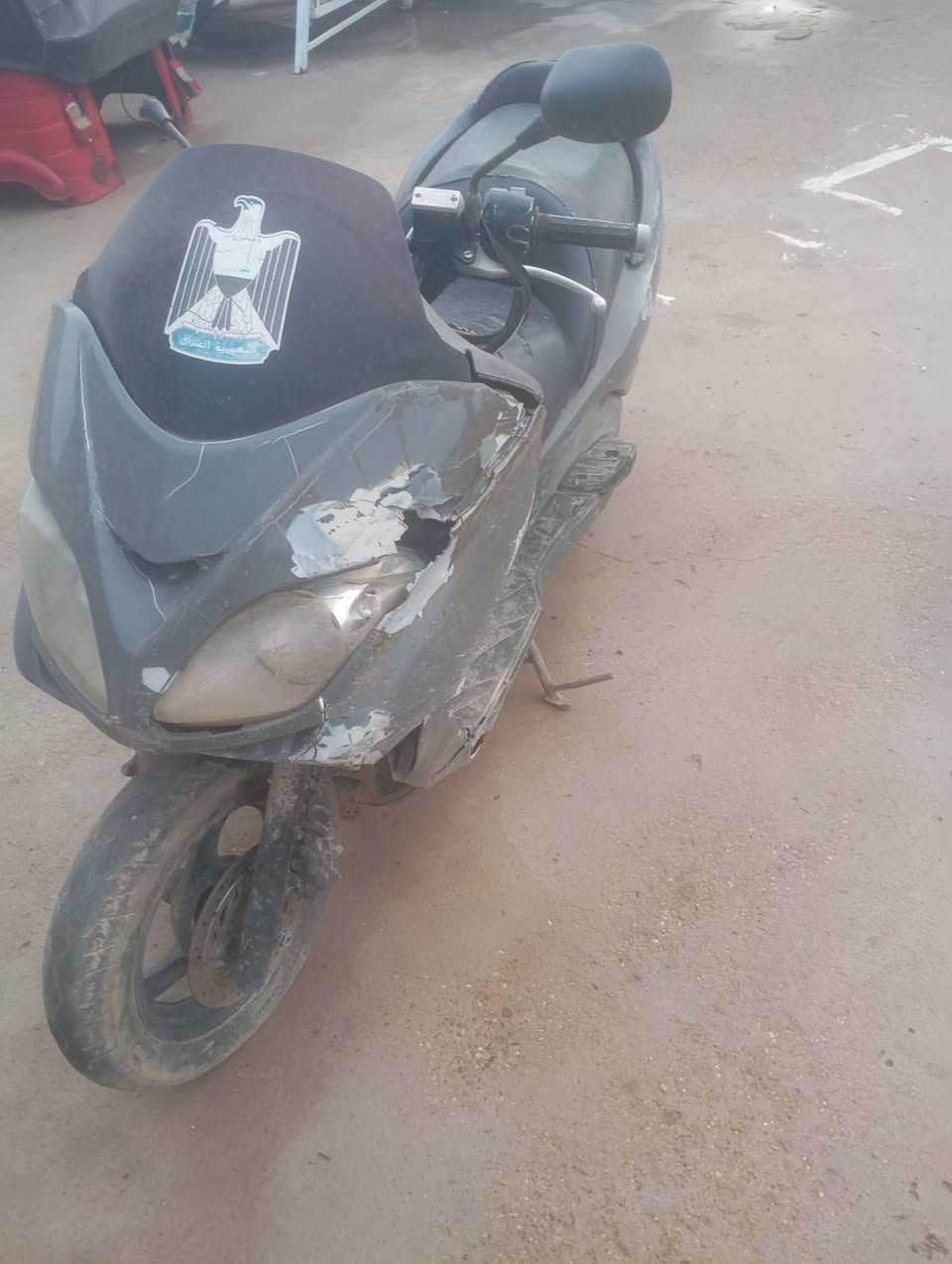 فورزه 08 دراجه شغاله بس متروكه وتاخر شويه ورقت الكمرك موجوده سعرهه 300 مكانهه بغداد الانتصار قرب الحسييه مال الراشديه  رقمي ***********
