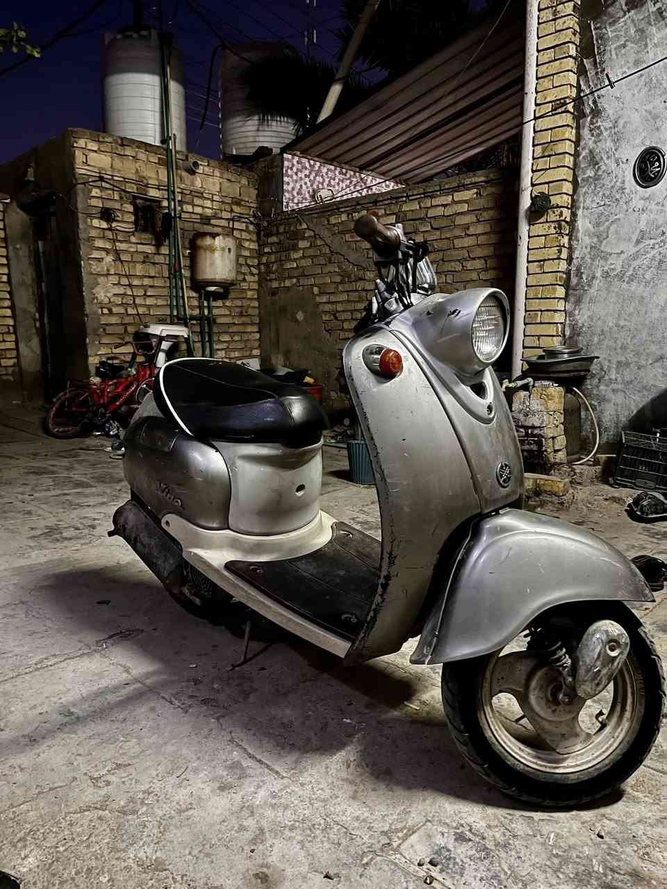 سلام عليكم اخوان دراجه مصرية للبيع
الدراجة نظيفة ‏وحلوة￼، كفراتها نضيفة والكهربائيات كلها شغالة، بس السلف عوزه شخاطة. أشاير، لايت، بگ لايت، قفل جنطة كلها شغالة، والمكينة ناعمة وحلوة وصوت ما بيها هندر واحد حتى لو باردة
الشراي يدخل خاص


**إذا كنت صاحب هذا الإعلان وتريد حذفه لأي سبب، رجاءا أرسل رسالة إلى الدعم الفني**