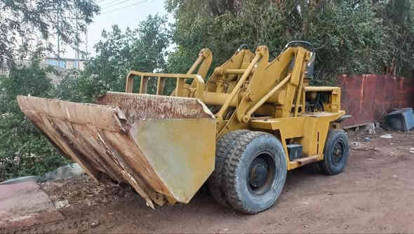 للبيع شفل شوكيه نوع TCM حجم جبير ينفع للسكلات مديل 95 مواصفاته محرك 6 سلندر كير اتوماتيك 3ليبرات حركه رقم بصره منفيس السعر 65 ورقه وبيه مجال الشراي يتصل مكانه واسط عزيزيه *********** .
