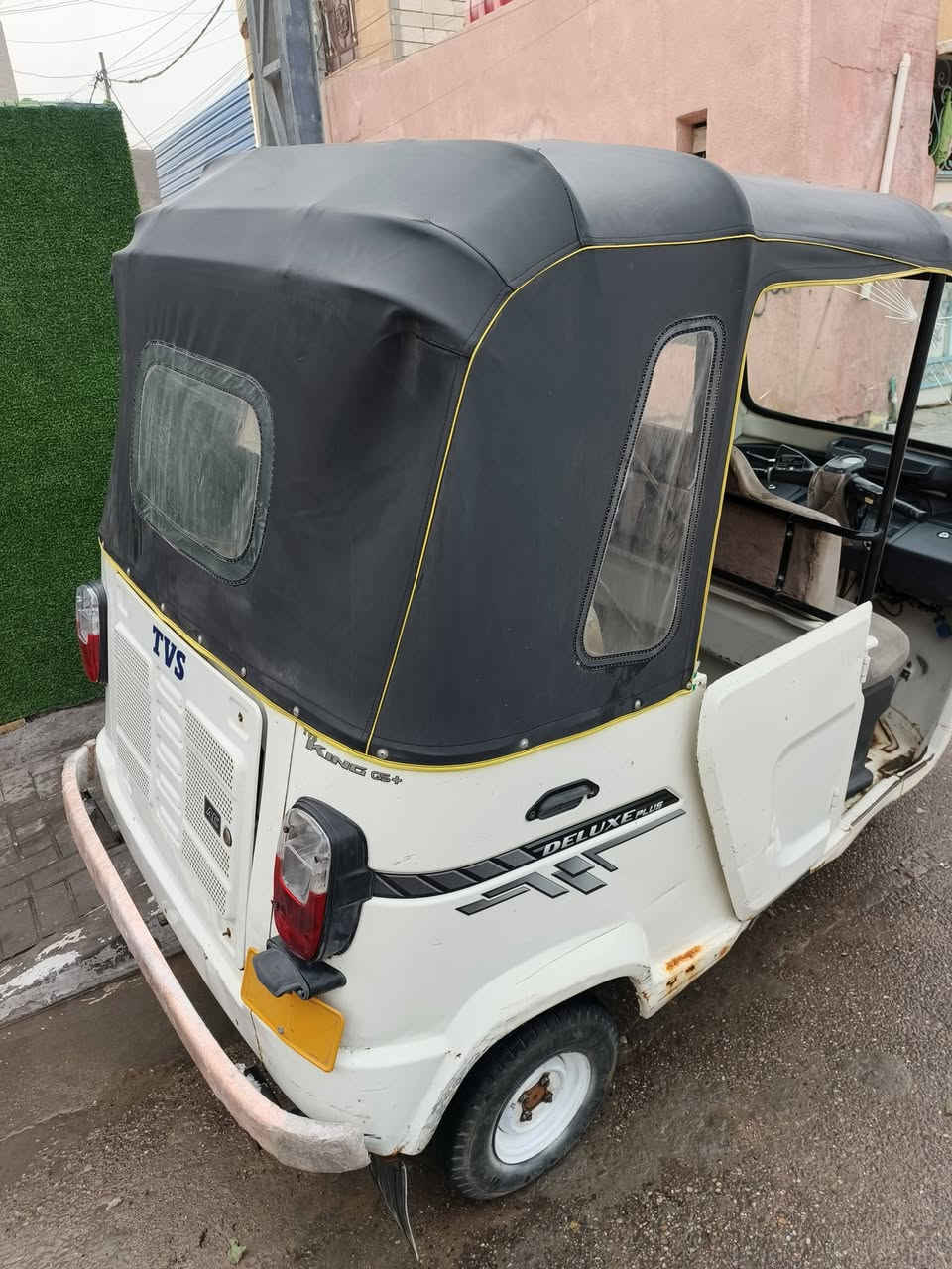 تكتك تي في اس 22
كفاله عامه المكينه البدي زلوغ خفايف وخياسات بسيطه رقم وسنويه 2030 
تكتك نضيفه وكبل للشارع وخير من الله مال واحد مستعجل عليهه السعر 7 وبيهه مجال حك الجيه 
***********
