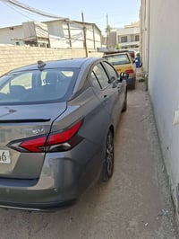 نيسان فيرسا • ٢٠٢٢ • ٧٢ الف