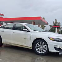 ماليبو • ٢٠١٩ • شاشة وكاميرا