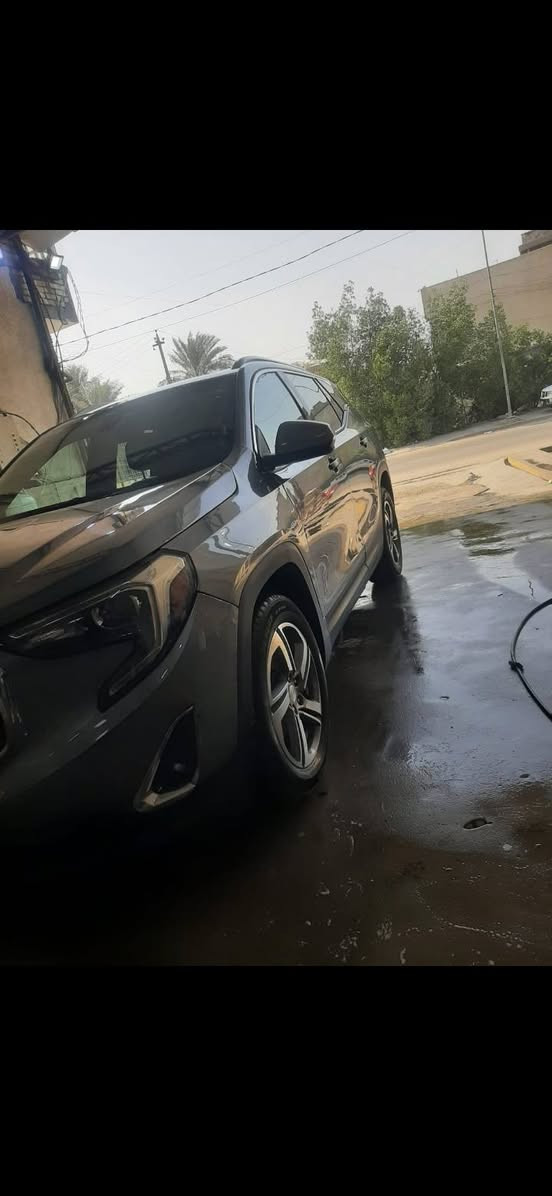 سلام عليكم جمسي تيران موديل ٢١ رقم ربيل هزه ورقم جديد بسمي سياره فوال واحد عل واحد ماريد متخلص مواصفاتها  تريد تحويل تريد وكاله حادث سياره جاملغ وبنيد شويه من باب سايق يعني ٣ قطع صبغ بكان سياره بغداد البنوك  هاتف *********** سعر سياره ١٦٥ بيها قليل جيتكم
