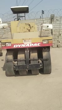 للبيع للاستفسار الاتصال على الرقم 07902618404