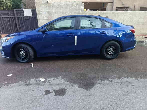 فورتي موديل ٢١ كلين فقط بس دعاميات ليبل واحد سياره جديده نص فول كل نقص ماكو شاشه كامره تحكمات رادارات تخم تاير كير محرك تبريد مكفولات بدون ايرباك ماشيه ٥٥ الف منظومة زنون بكاني طوبجي سعر ١٤٥
***********
