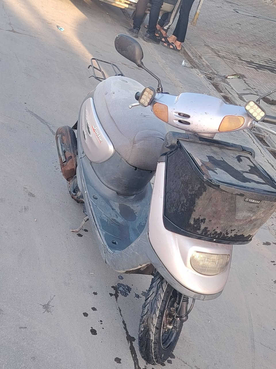 سلام عليكم ماطور ياماها للبيع شرط محرك ما مفتوح ماطور نظيييييف ( رمبا)  ***********
سعر 525 بي مجال قليل
