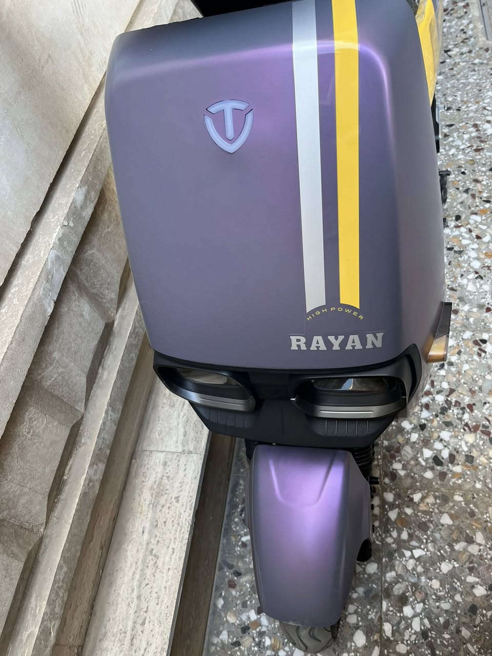 السلام عليكم
دراجه ريان كفاله عامه كلشي مابيها بطاريات جديده 

السعر ٨٠٠ 
العنوان بغداد حي العدل 
الرقم ***********
