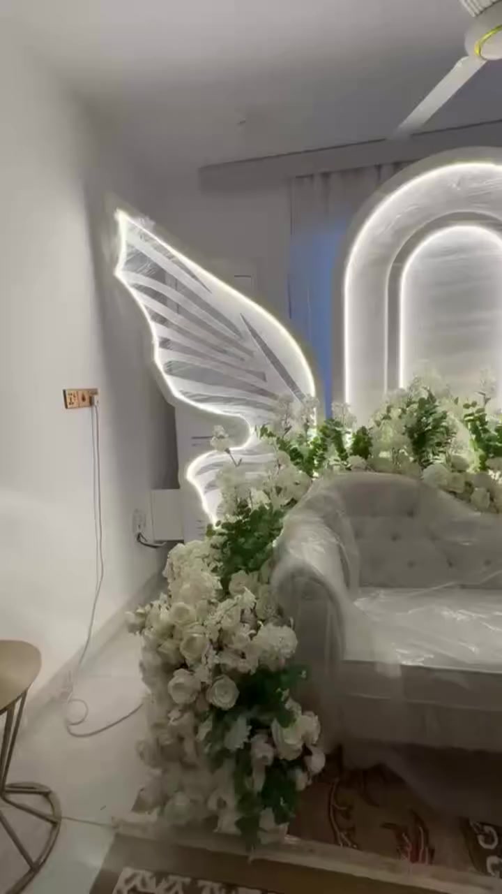 الف مبروك للحجز والاستفسار مراجعه قاعة الاميرات في الإسكندرية قرب النفق  شامل الشد والنقل من قبل كادر قاعة الاميرات ***********
