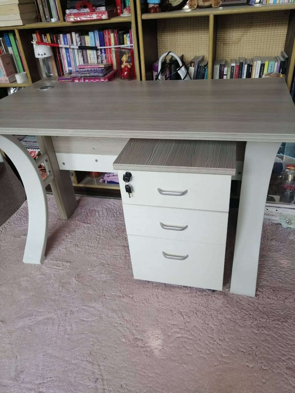 السلام عليكم
ميز مكتبي اخو الجديد السعر 120 الف 
***********
***********
