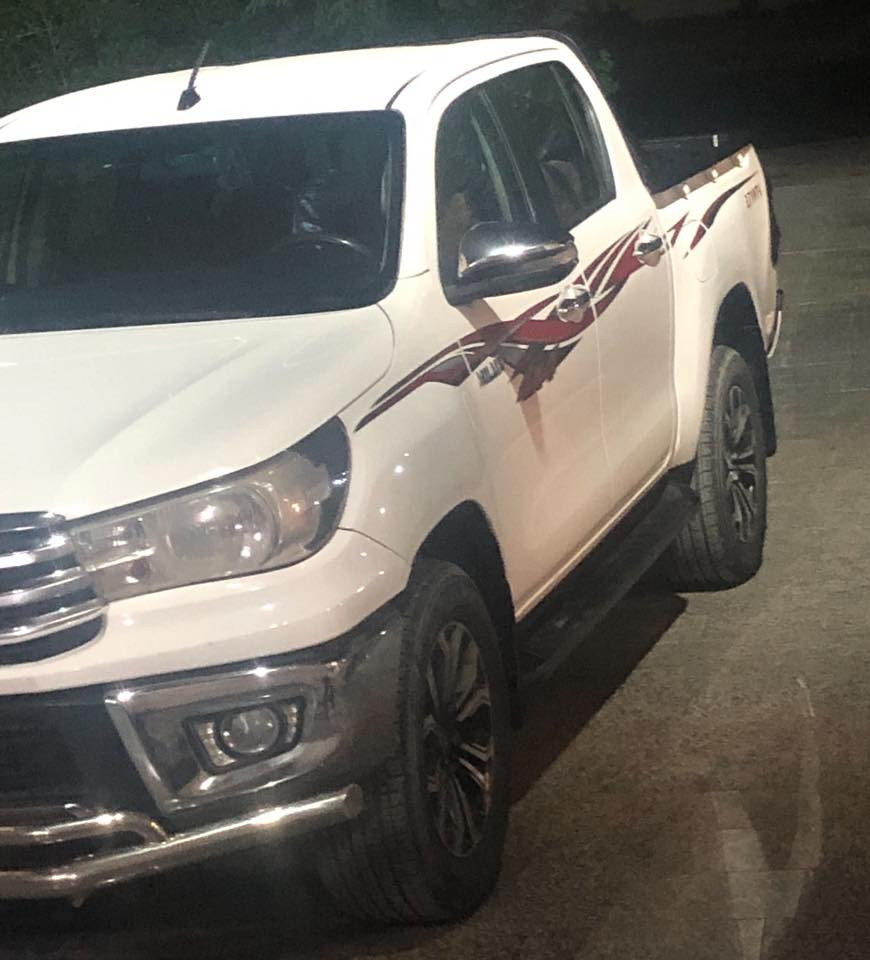 سلام وعليكم.
هايلوكس ٢٠١٧فورويل كويتيه السياره مكينة نظيفة  لا تنقيص ولا تبخير رقم بغداد بسمي تحويل ثاني يوم سياره بيهه {جاملغ وبنيد مبدلات اصليات مال تفصيخ}بدون صبغ السيارة تبريد قطعتين تخم تاير صدر جديد السعر 223$وبيهه مجال حك الجية مكان سيارة بغداد 
للاستفسار:
***********
