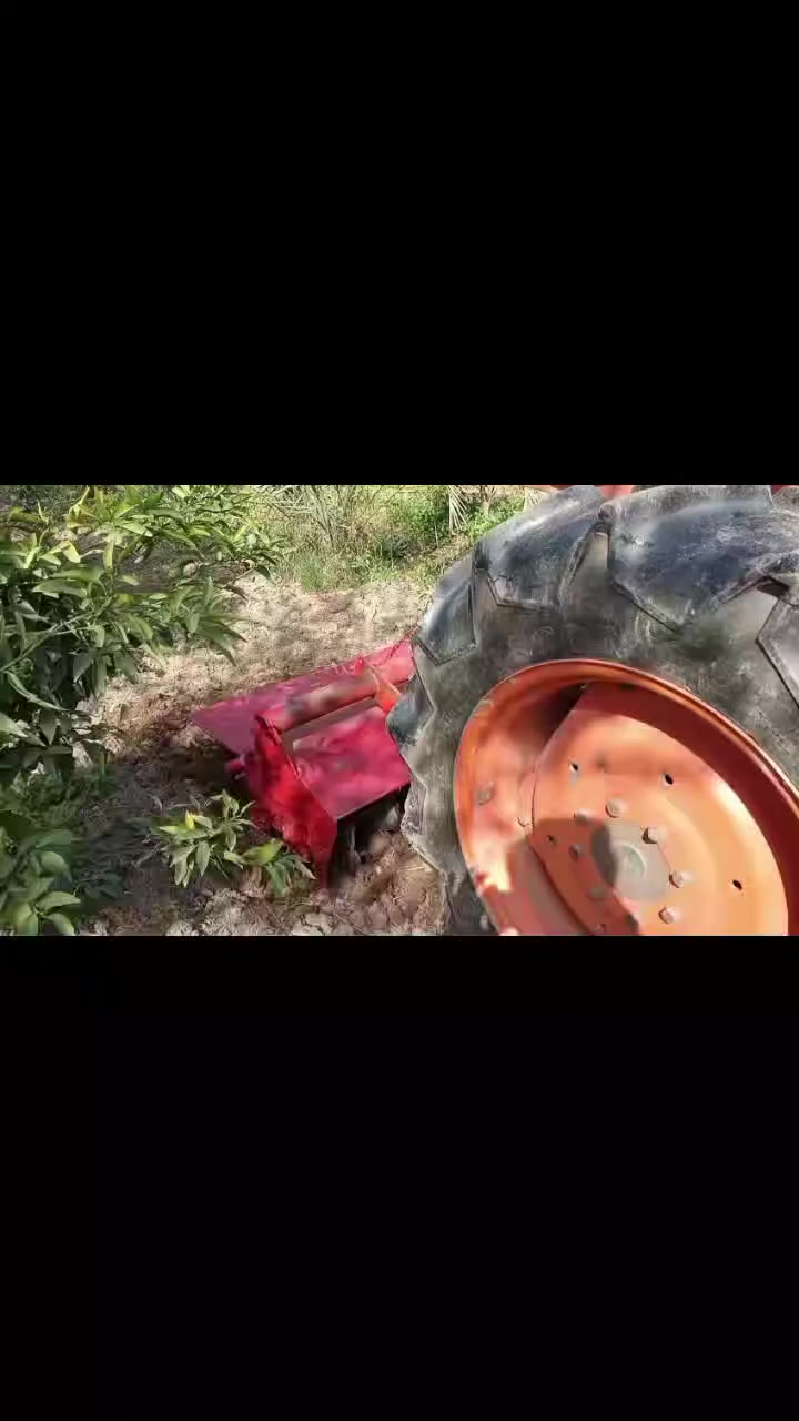 السلام عليكم للبيع رفاسه ينمرياباني تشتغل على جميع المكائن الزراعية الصغيرة والكبيرة  من حجم 16الى حجم 35مكاني بغداد الاتصال على الرقم ***********
