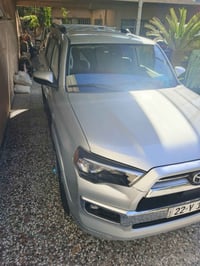 من رخصة الادمن 4Runner موديل 2023  4 ويل بدون فتحه صور الحادث مرفقه ما...